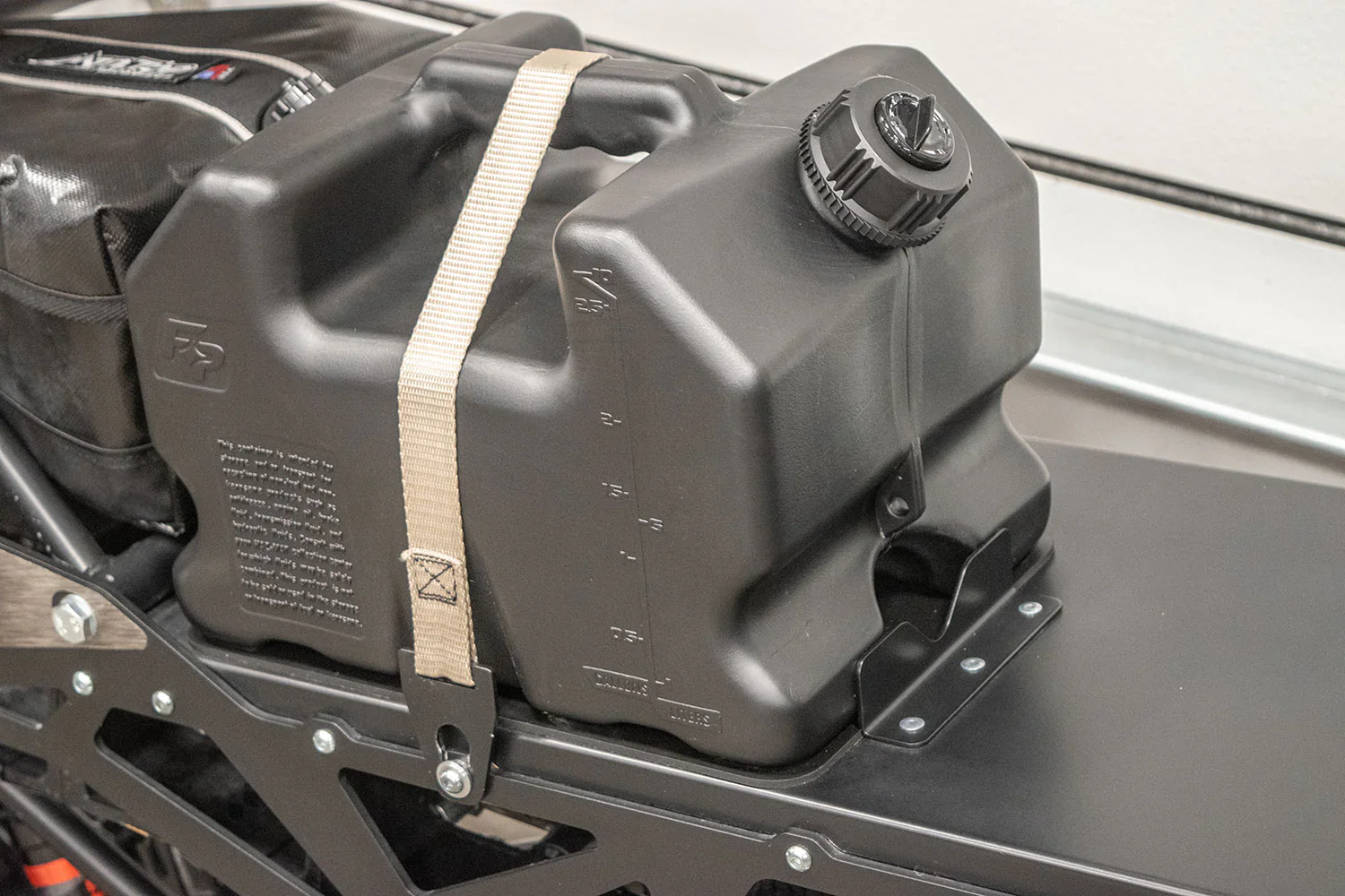 FIRE POWER - LCS UTILITY CAN - 9.5 LITER/2.5 US GAL - Image 4